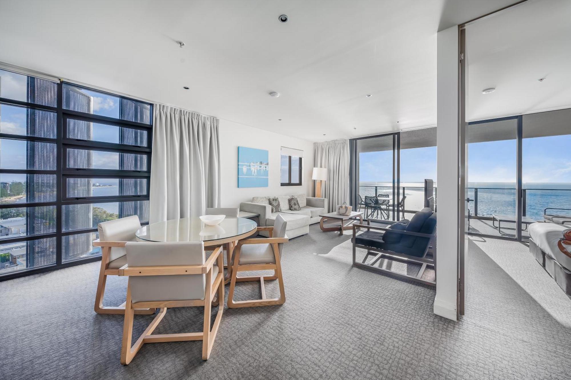 Oaks Redcliffe Mon Komo Suites Exterior foto