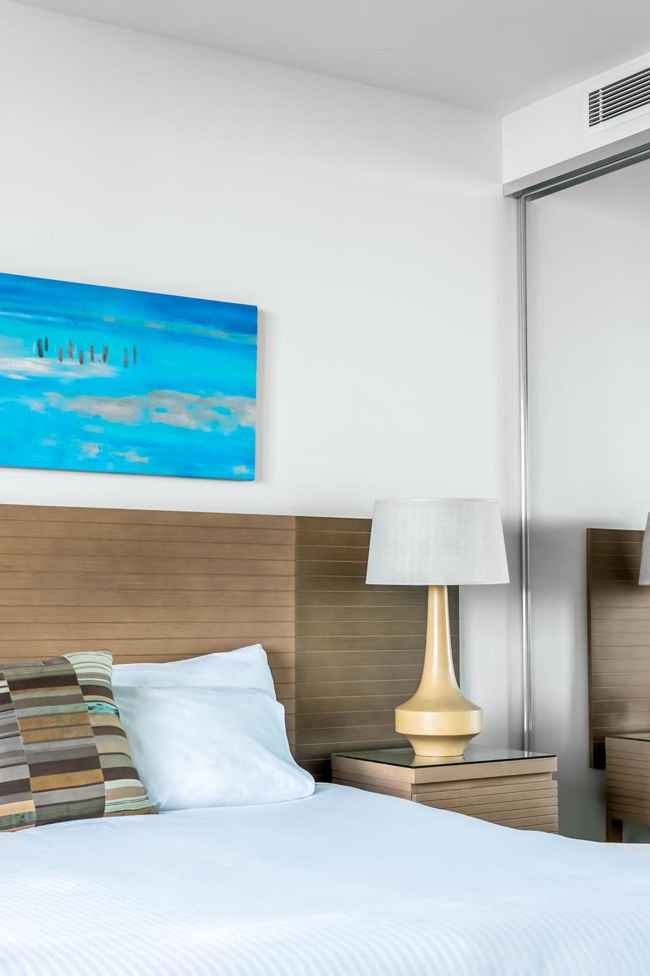 Oaks Redcliffe Mon Komo Suites Exterior foto